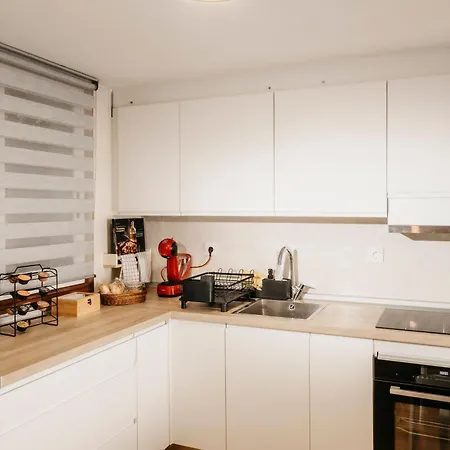 A Da Mina Nai Apartment *